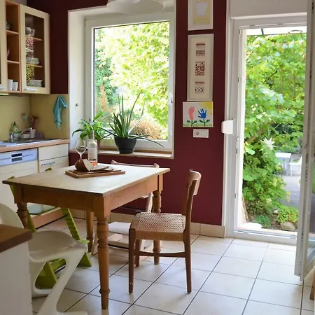 Gaestezimmer Mit Garten In Fischeln Крефельд Экстерьер фото