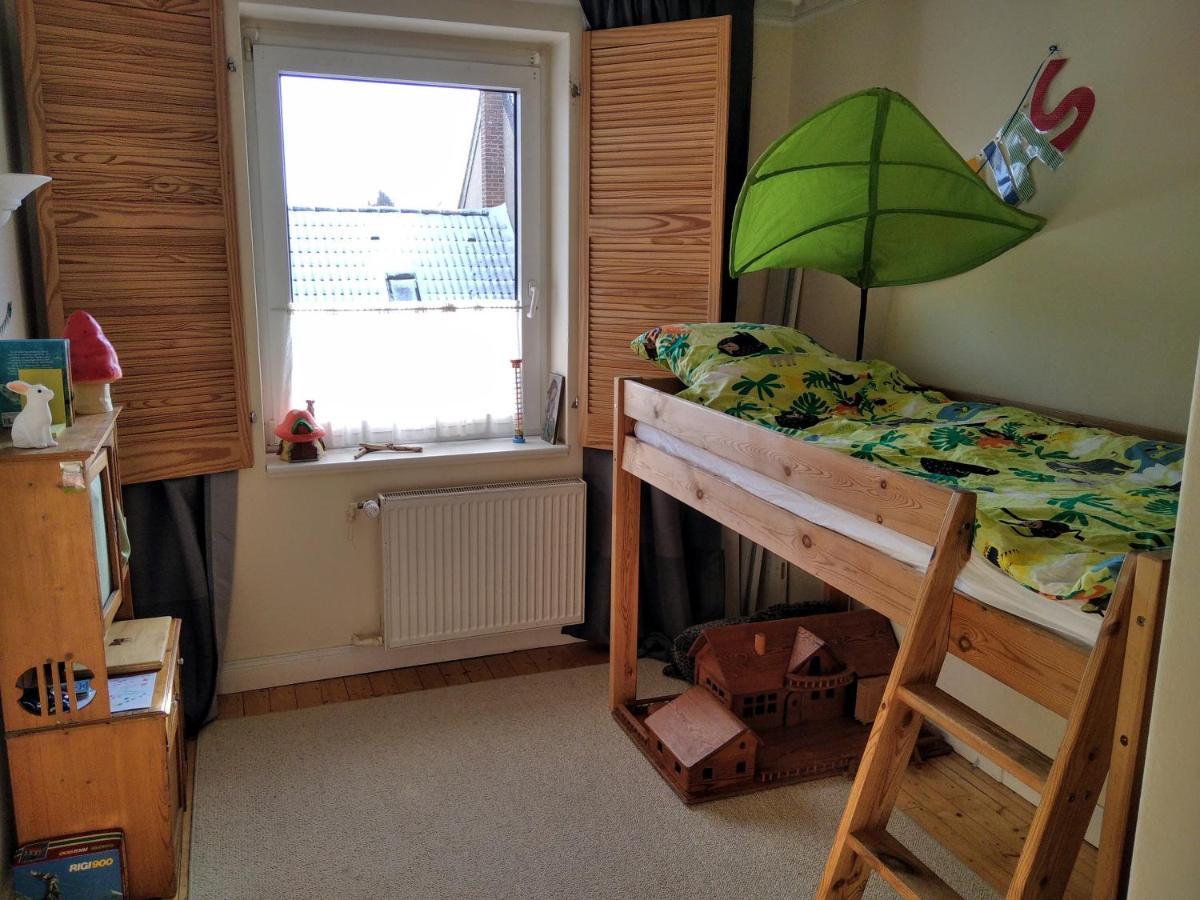 Homestay Gaestezimmer Mit Garten In Fischeln *