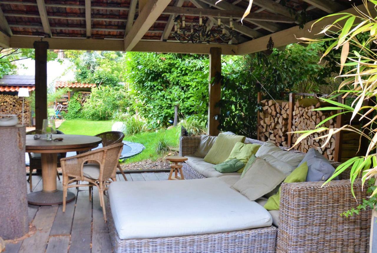 Homestay Gaestezimmer Mit Garten In Fischeln *