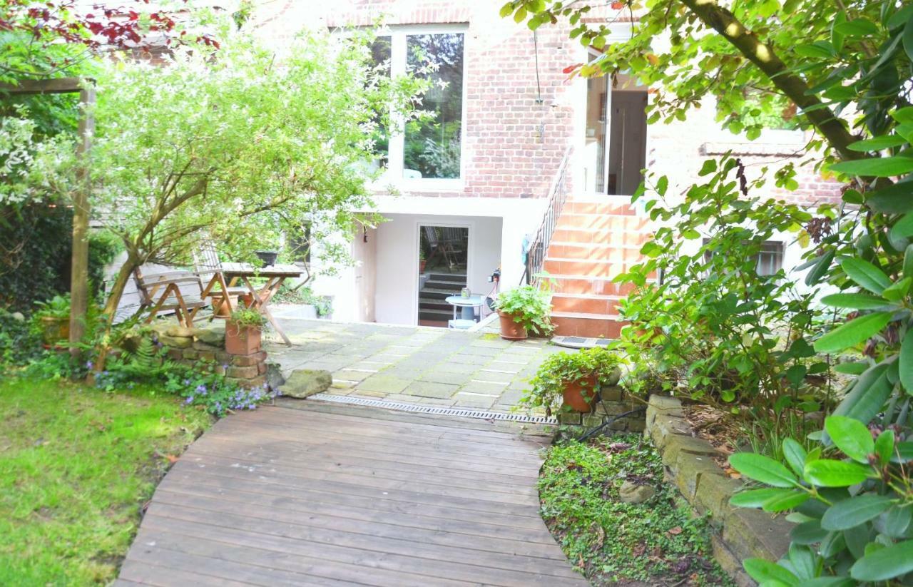 Gaestezimmer Mit Garten In Fischeln